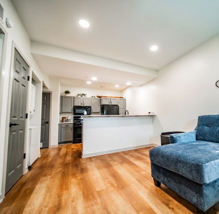 Our Mission is to house the community in Glenwood in inviting and luxurious apartments that fit the residents needs.